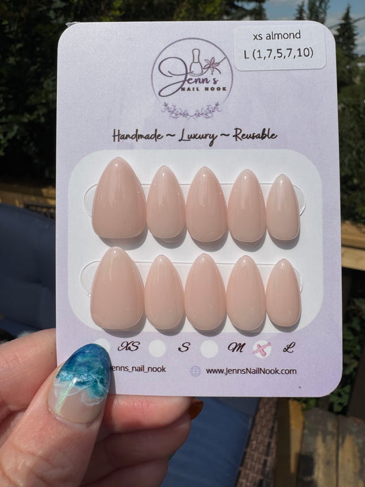 Ballet Slip – Pre-Designed Press-On Nail Set