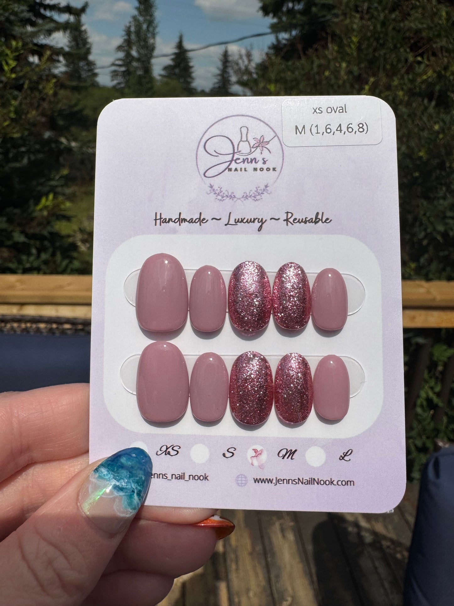 Rosé Sparkle – Pre-Designed Press-On Nail Set