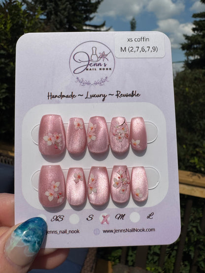 Cherry Blossom Shimmer – Pre-Designed Press-On Nail Set