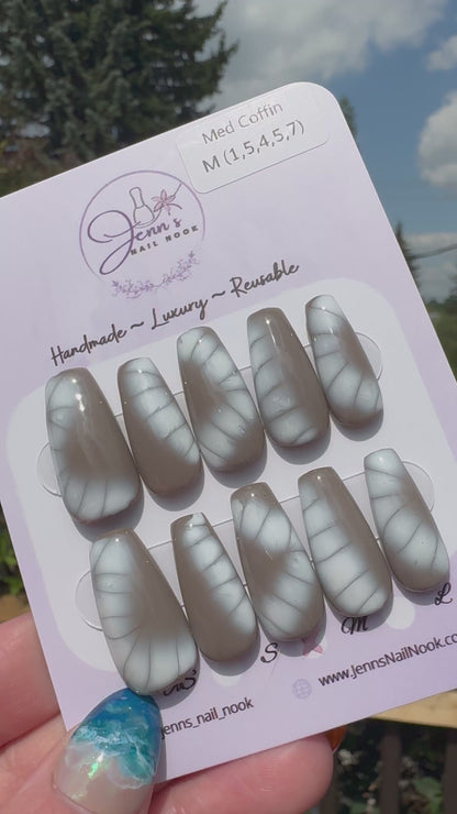 Mushroom Mist – Pre-Designed Press-On Nail Set